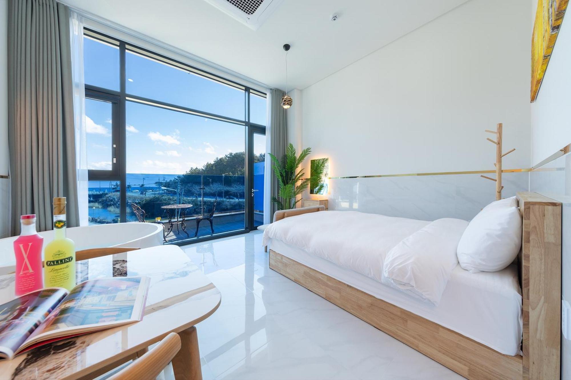 Today Gyeongpo Oceanview Pension Gangneung Chambre photo